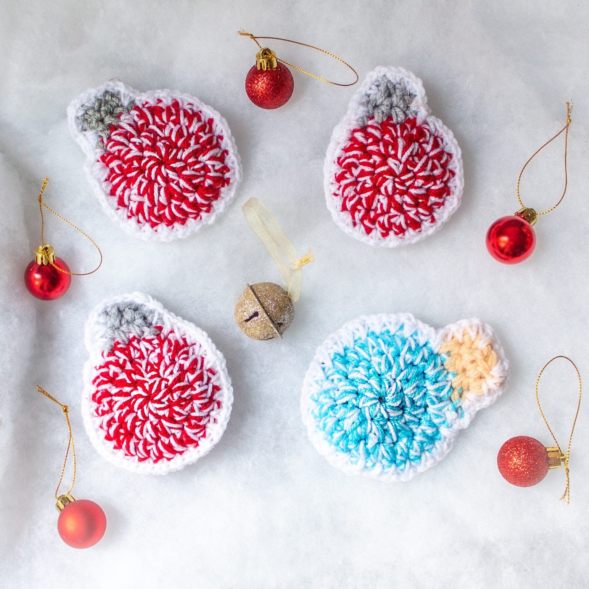 The Holly Jolly Christmas Ornament Gift holder The Holly Jolly Christmas Ornament Gift holder